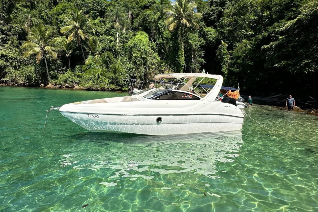 Turisarte Passeios - Passeio de Lancha em Angra
